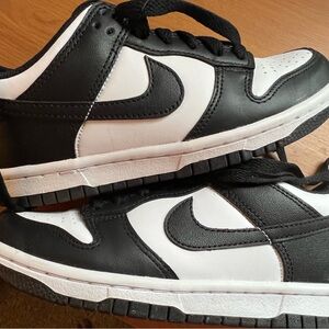 Nike Dunks